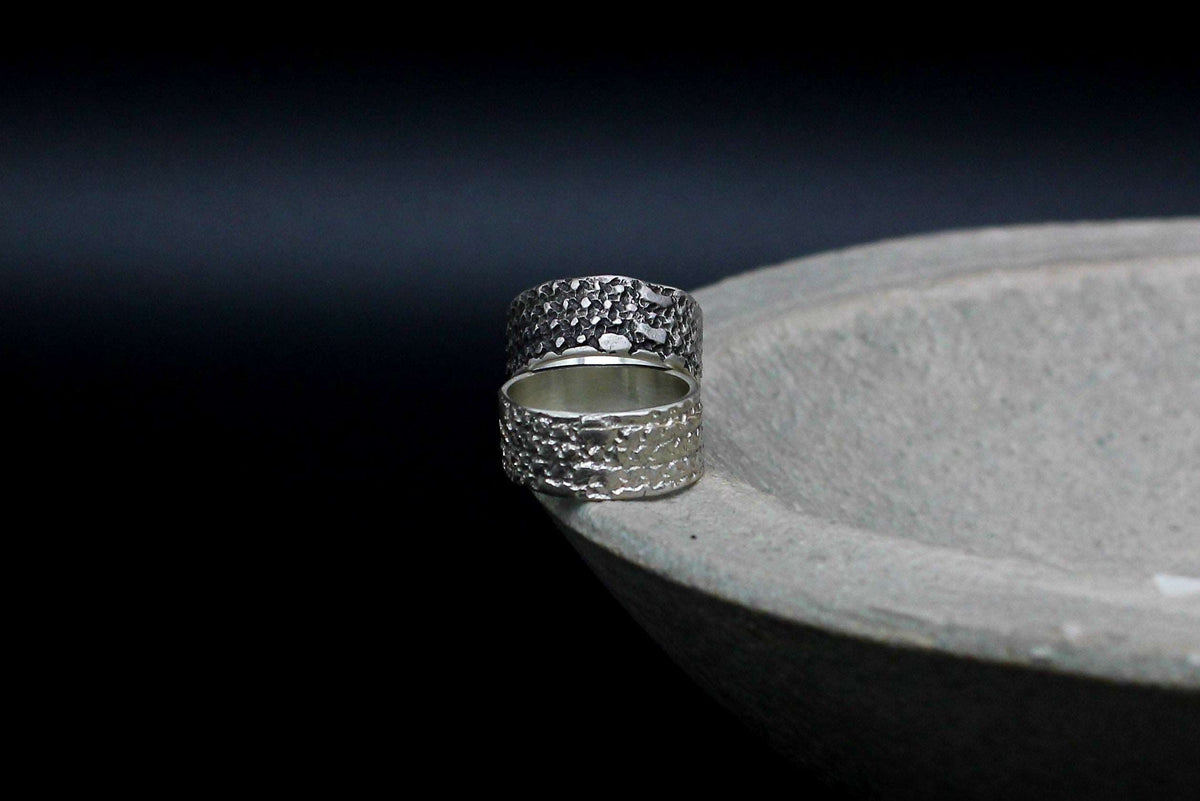 Wool texture silver ring, unisex