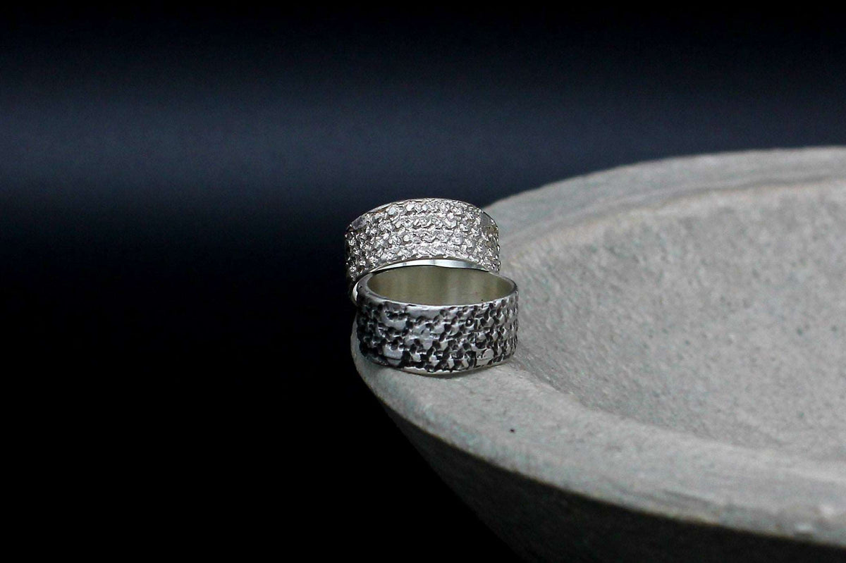 Wool texture silver ring, unisex