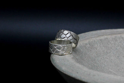 Lace texture sterling silver ring, unisex