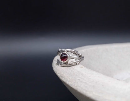 Twig garnet ring