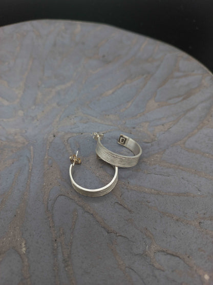 Lines hoops