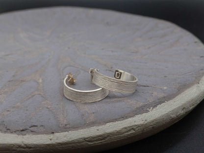 Lines hoops