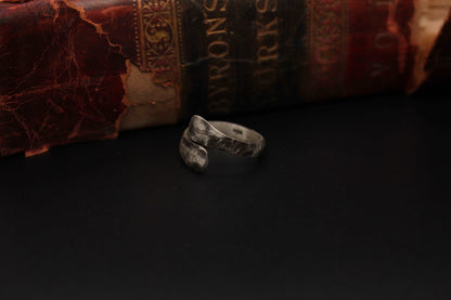 Adjustable silver ring